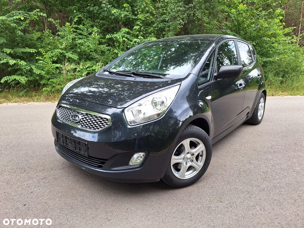 Kia Venga - 8