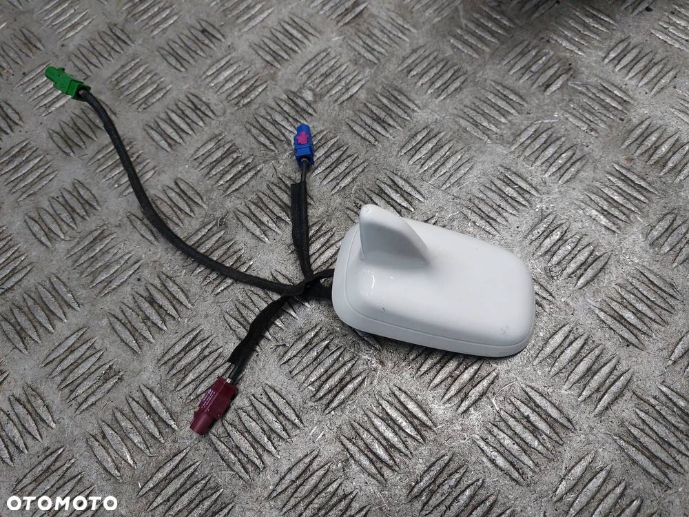 ANTENA GPS REKINEK AUDI Q5 8R 8R0035503C LY9C - 1