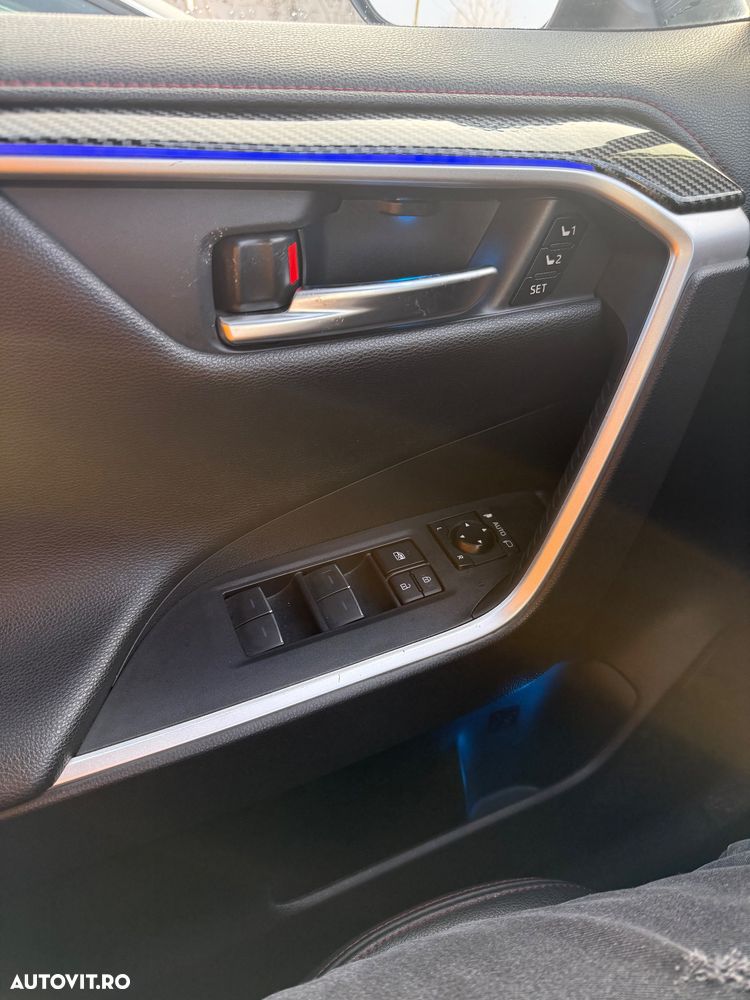 Toyota RAV4 2.5 VVT-iE 4x4 Luxury Premium - 18