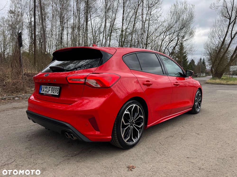 Ford Focus 1.5 EcoBlue Start-Stopp-System ST-LINE - 10