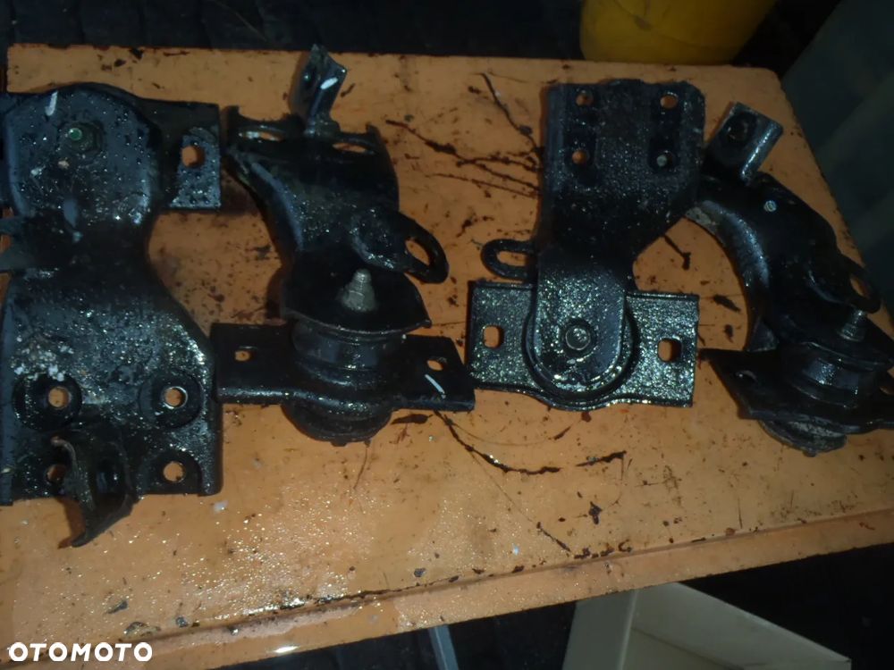 wybierak ze skrzyni biegów wybierak  łapa łożyska daewoo matiz 800 posiadam wszystkie części do tego modelu - 17