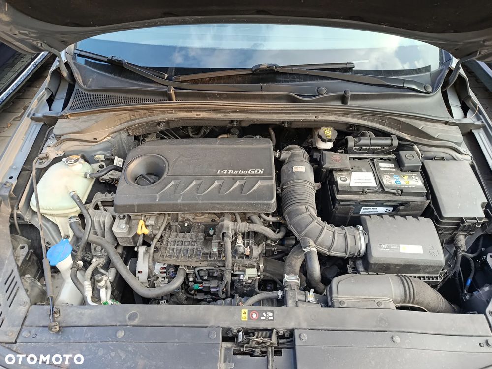 Hyundai i30 1.4 T-GDI Comfort DCT - 14