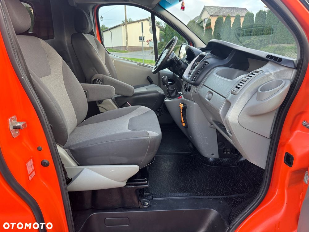 Renault Trafic - 6