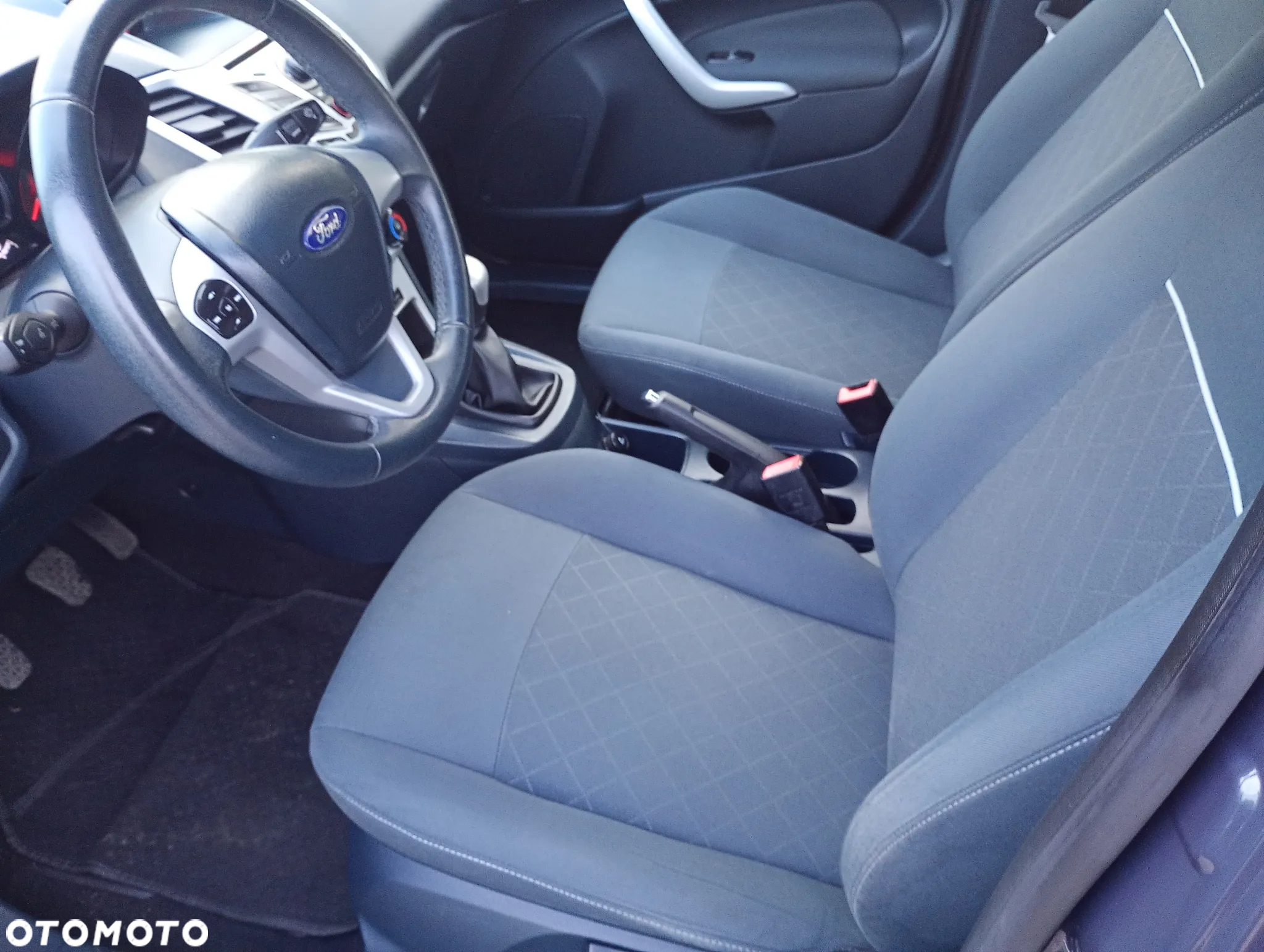 Ford Fiesta 1.25 Ambiente - 25