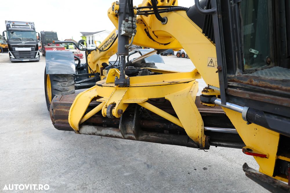 New Holland New Holland F156 - 11