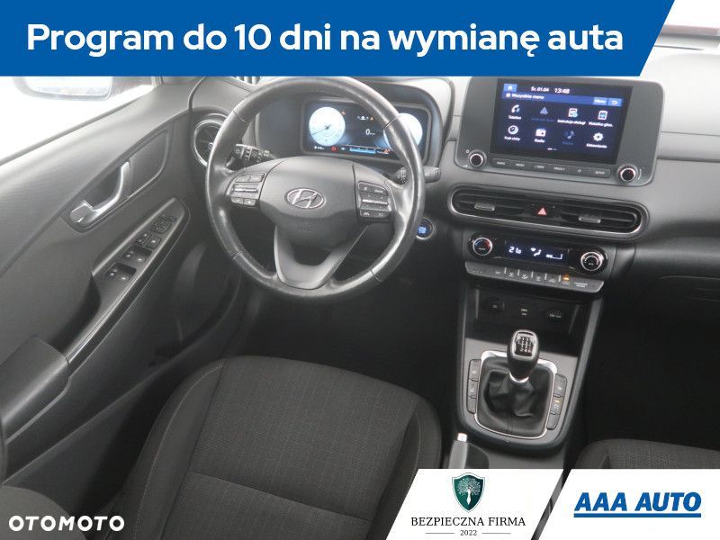 Hyundai Kona - 8