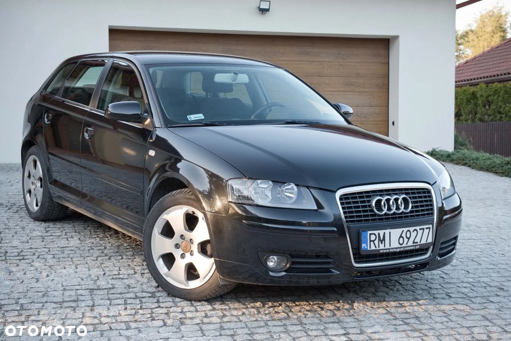 Audi A3 Sportback 1.4 TFSI Ambiente - 11