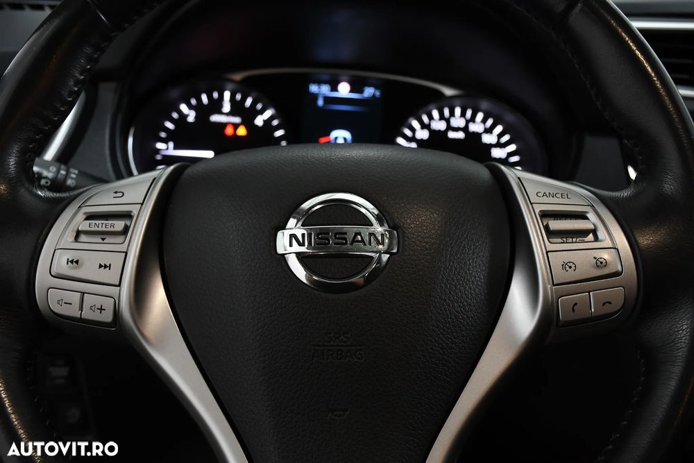 Nissan X-Trail 1.6 dCi N-Connecta - 18
