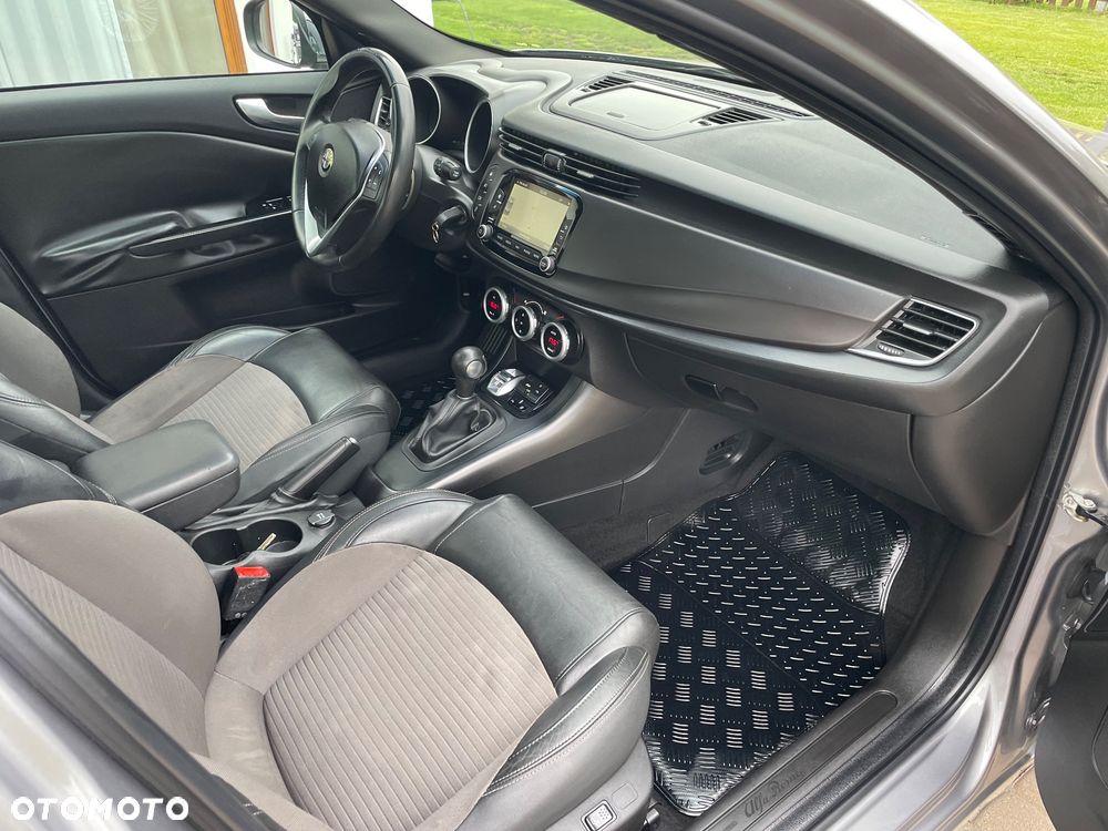 Alfa Romeo Giulietta 2.0 JTDM 16V TCT Turismo - 7