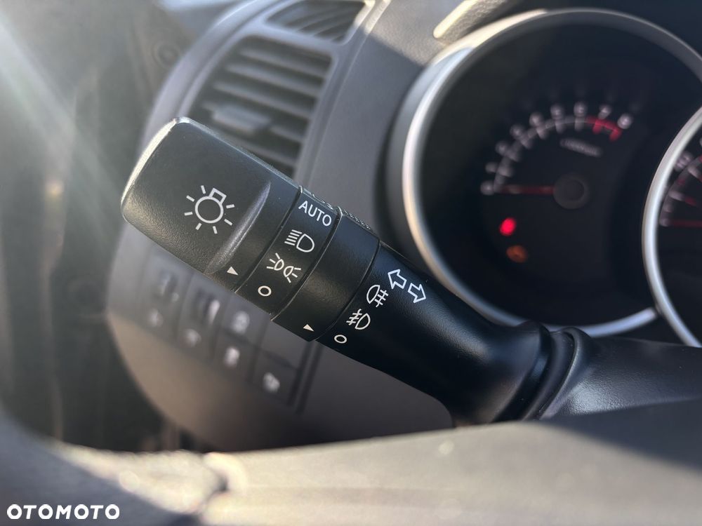 Kia Venga 1.6 M - 13