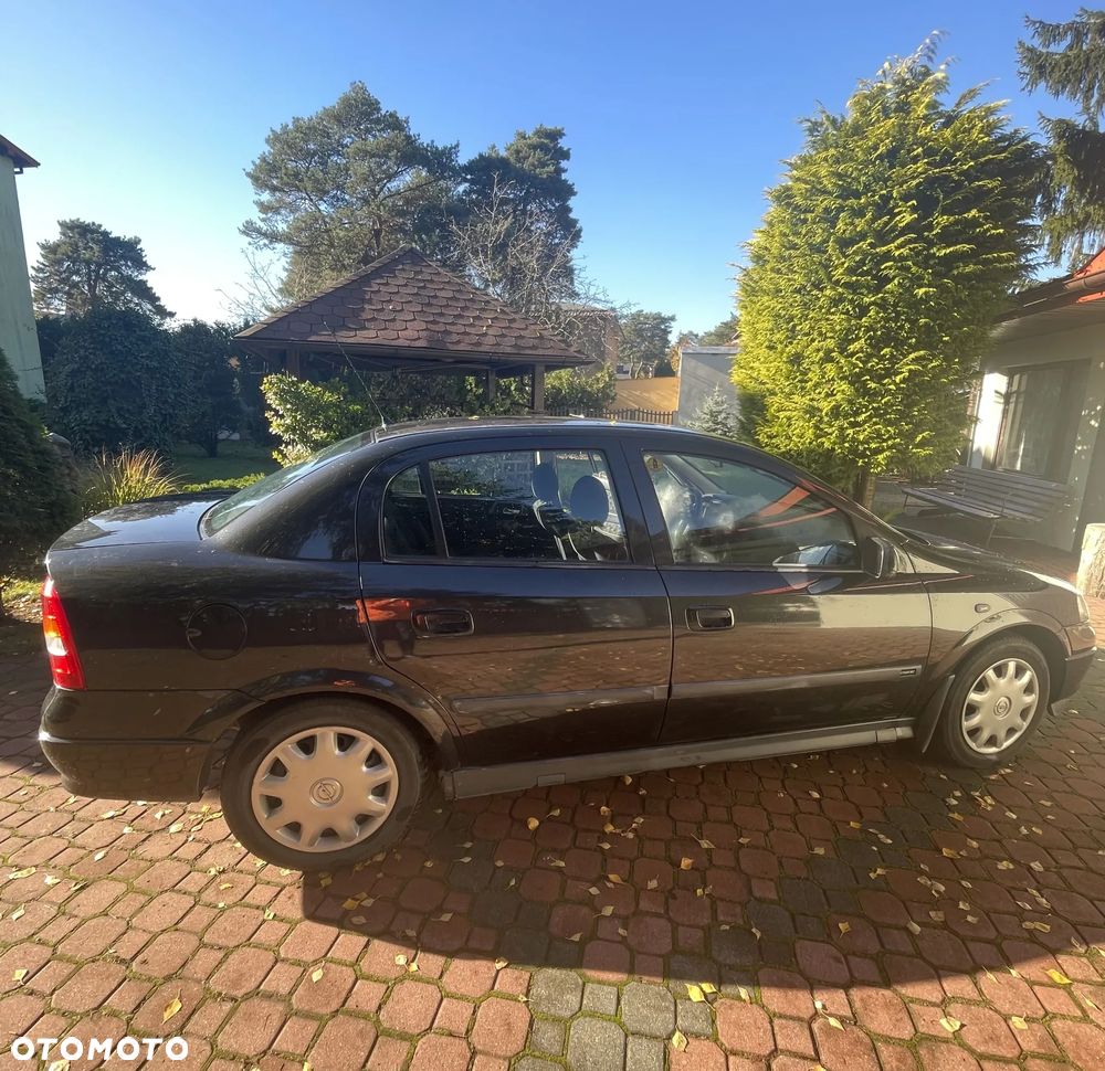 Opel Astra II 1.6 GL / Start - 7
