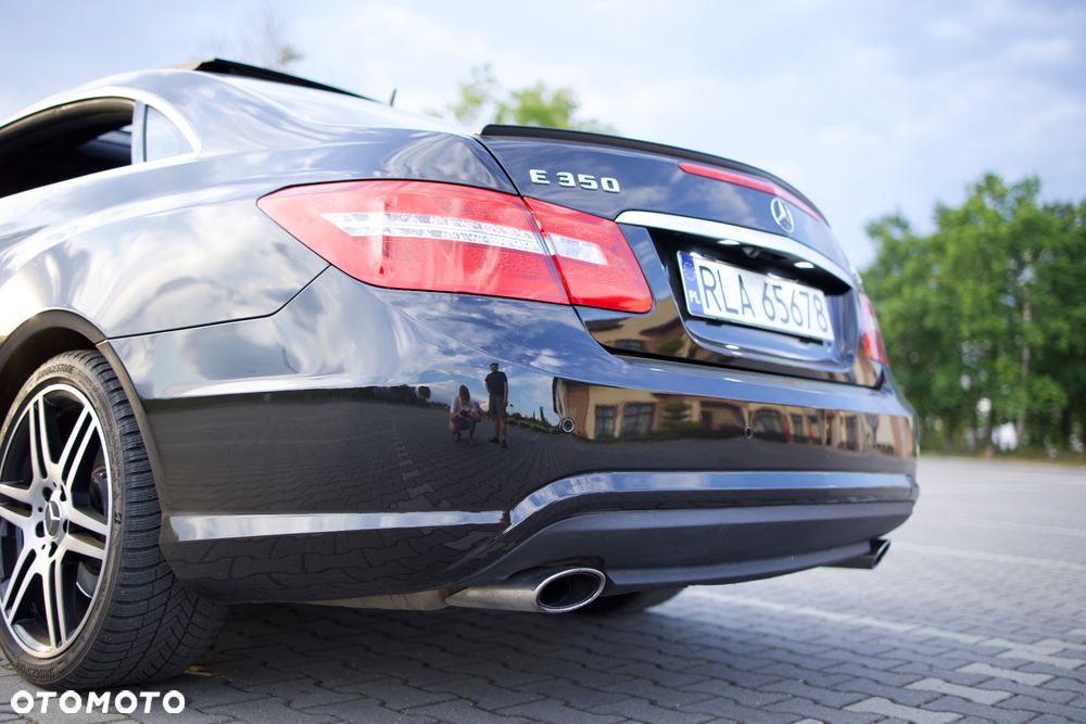 Mercedes-Benz Klasa E - 9