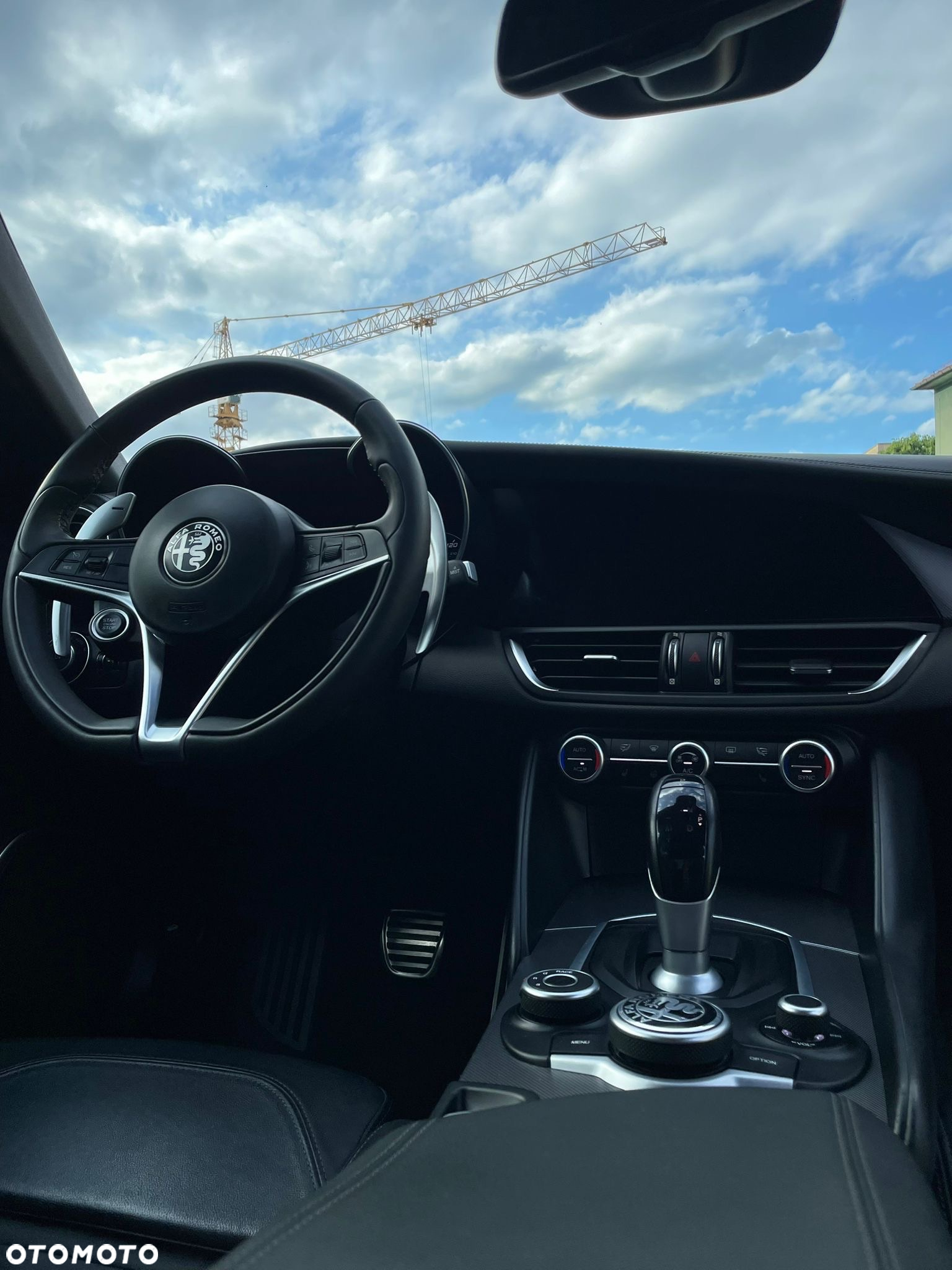 Alfa Romeo Giulia 2.0 Turbo 16V AT8 Veloce Ti - 14
