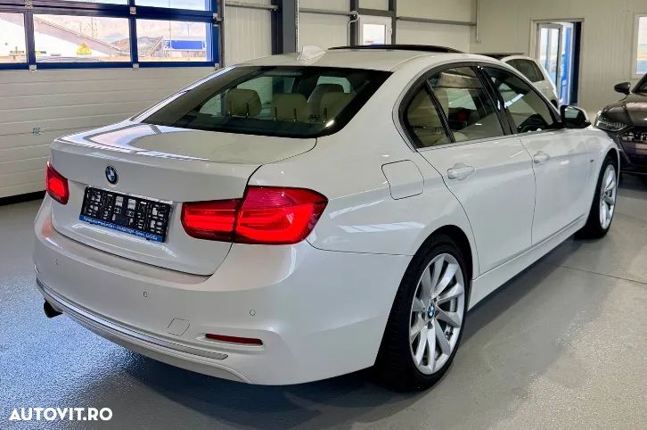 BMW Seria 3 318i Aut. Luxury Line - 4