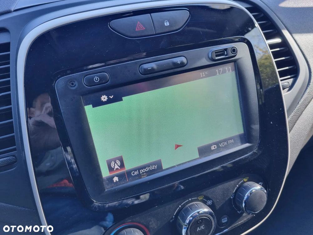 Renault Captur 1.5 dCi Energy Intens EDC EU6 - 16