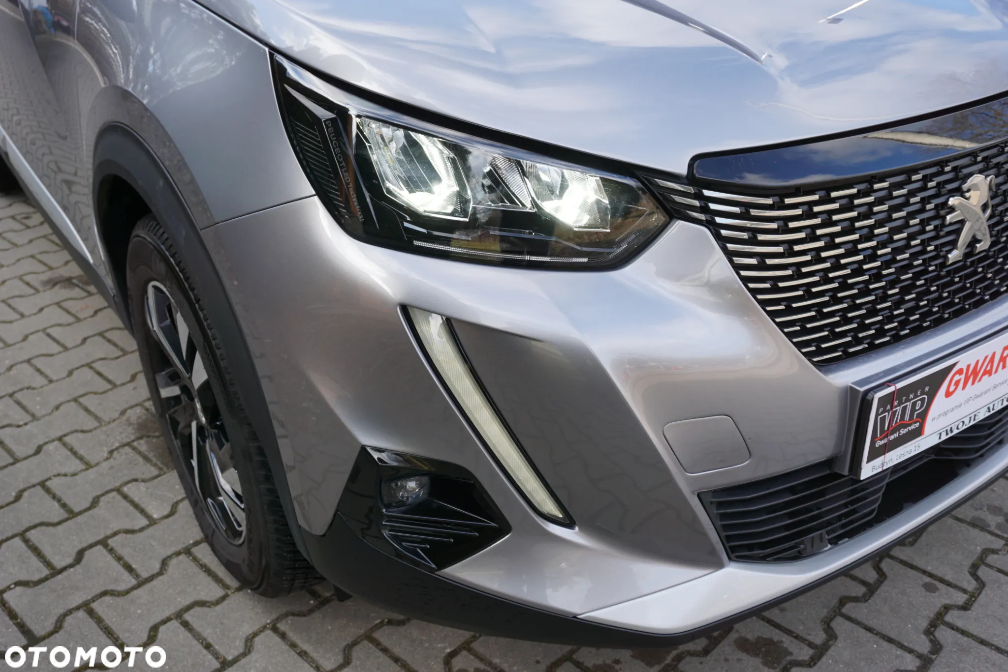 Peugeot 2008 1.2 PureTech GT Pack S&S EAT8 - 7