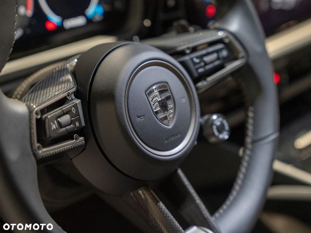 Porsche Cayenne Turbo E-Hybrid PHEV - 31