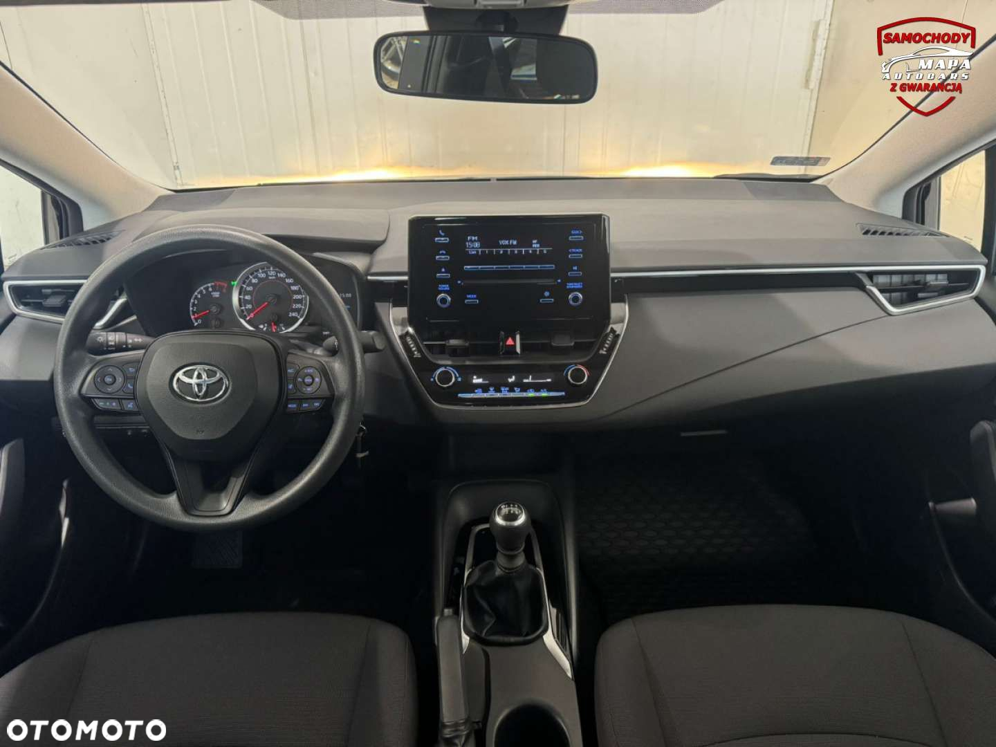 Toyota Corolla - 19