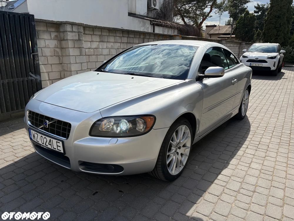 Volvo C70 2.4i Momentum - 20