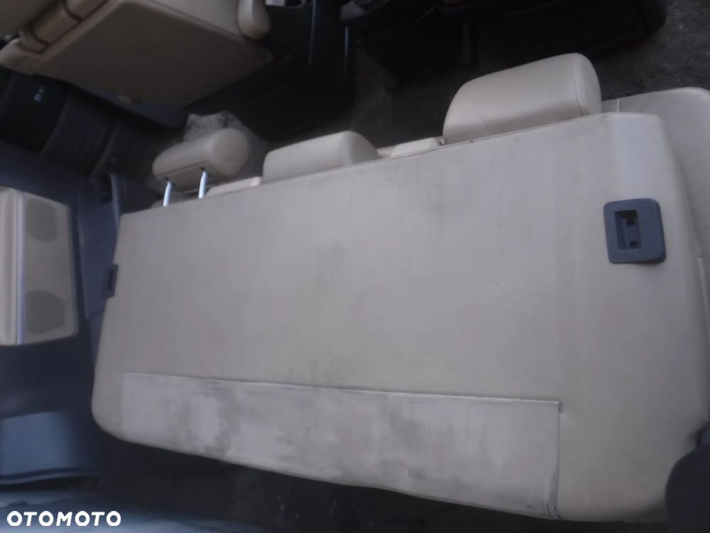Vw T5 Lift T6 multivan fotele siedzenia grzane  kanapa skory stolik przekladka 2 X drzwi boczki roletki kpl - 27