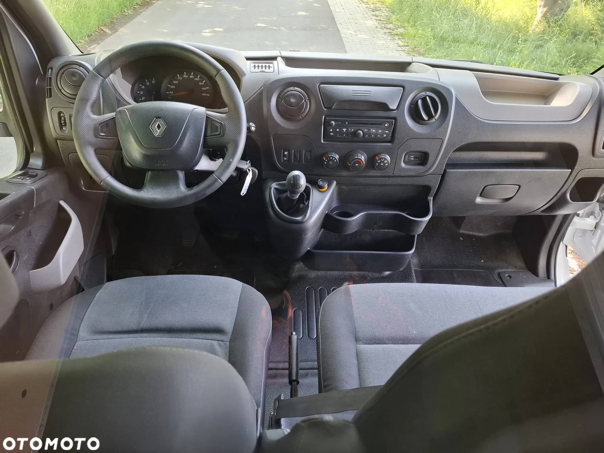 Renault Master dCi 125 FAP L2H2 - 8