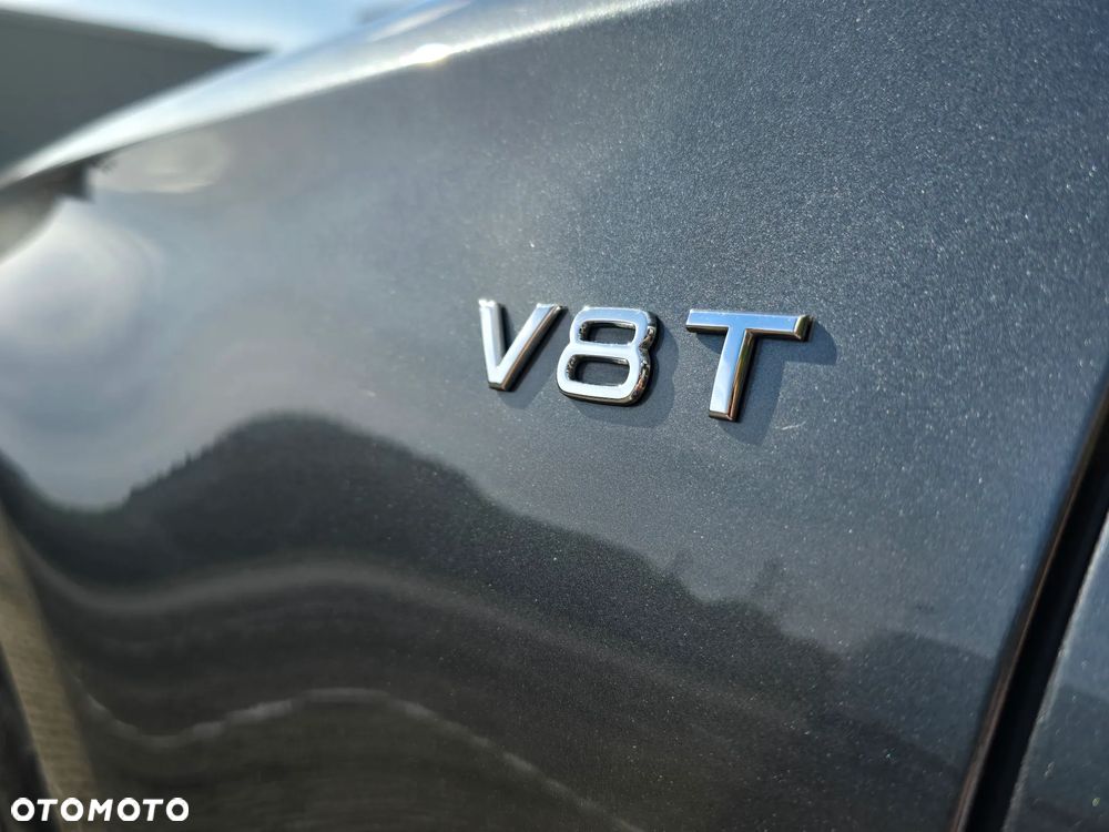 Audi S8 - 13