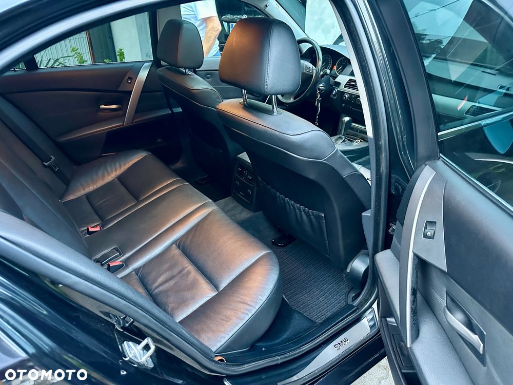 BMW Seria 5 - 38