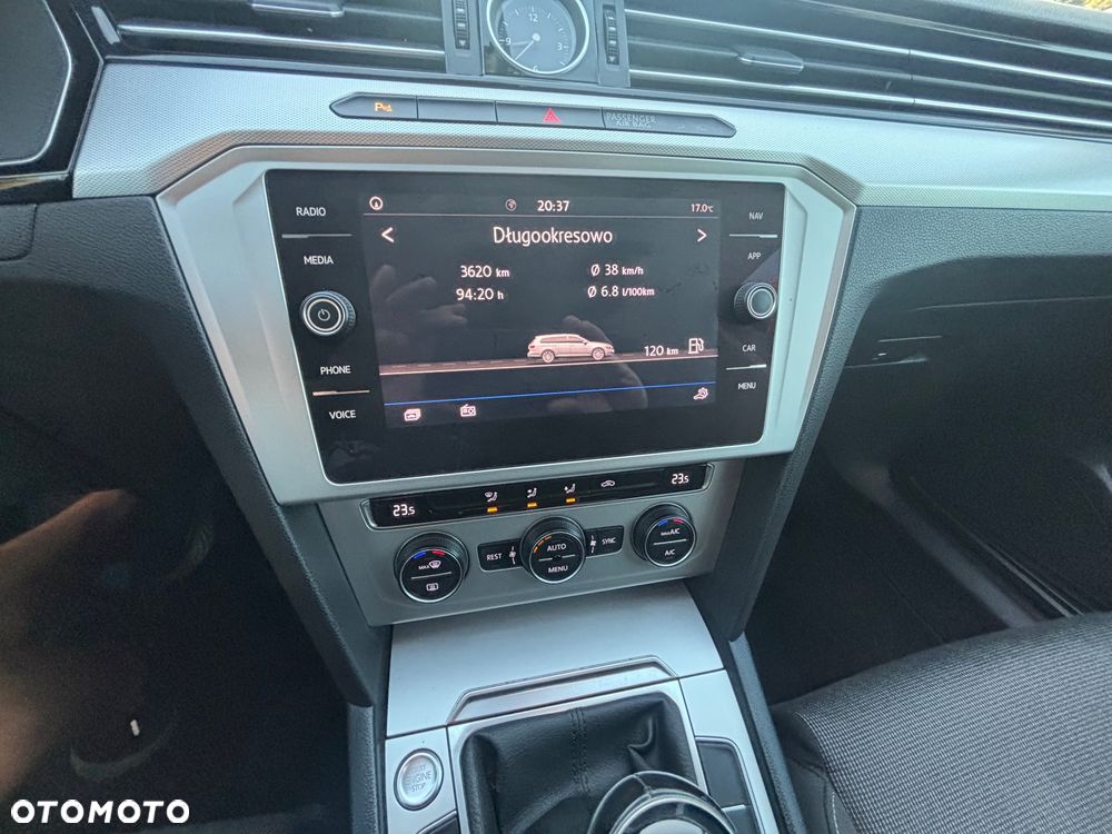 Volkswagen Passat 2.0 TDI BMT Comfortline - 20