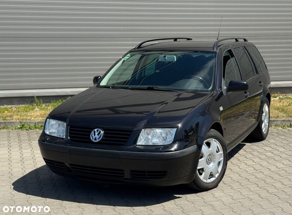 Volkswagen Bora Variant 1.6 Comfortline - 1