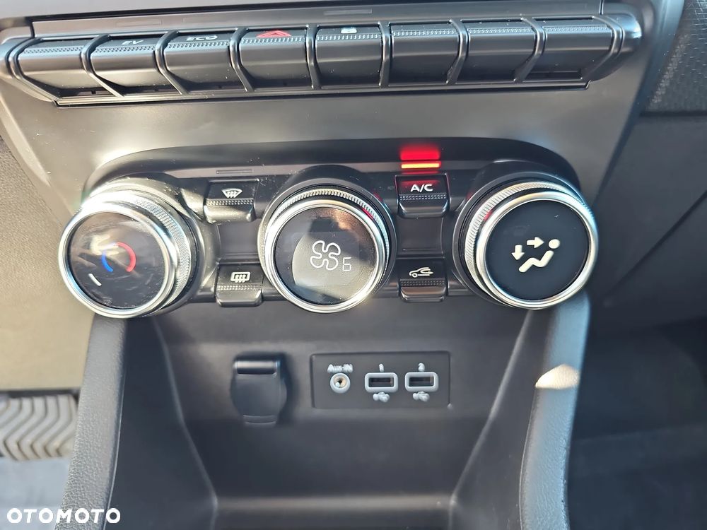 Renault Clio - 20