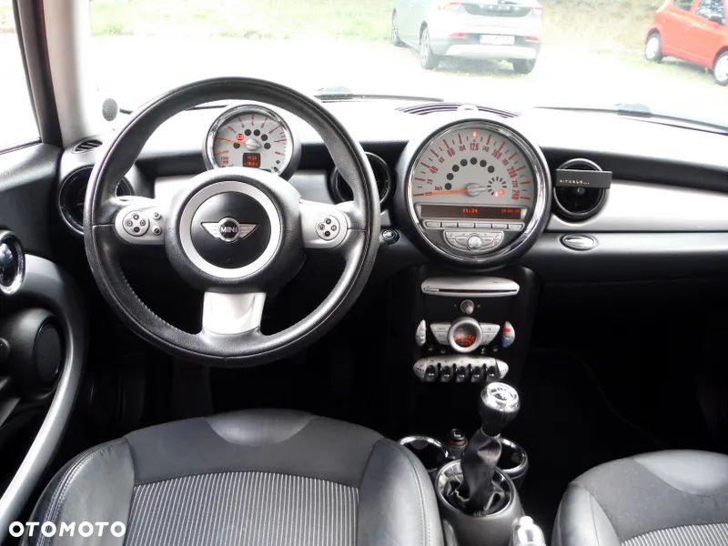 MINI ONE Standard - 32