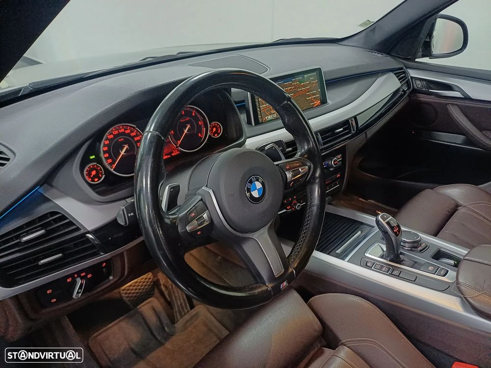 BMW X5 25 d sDrive Comfort 7L - 15