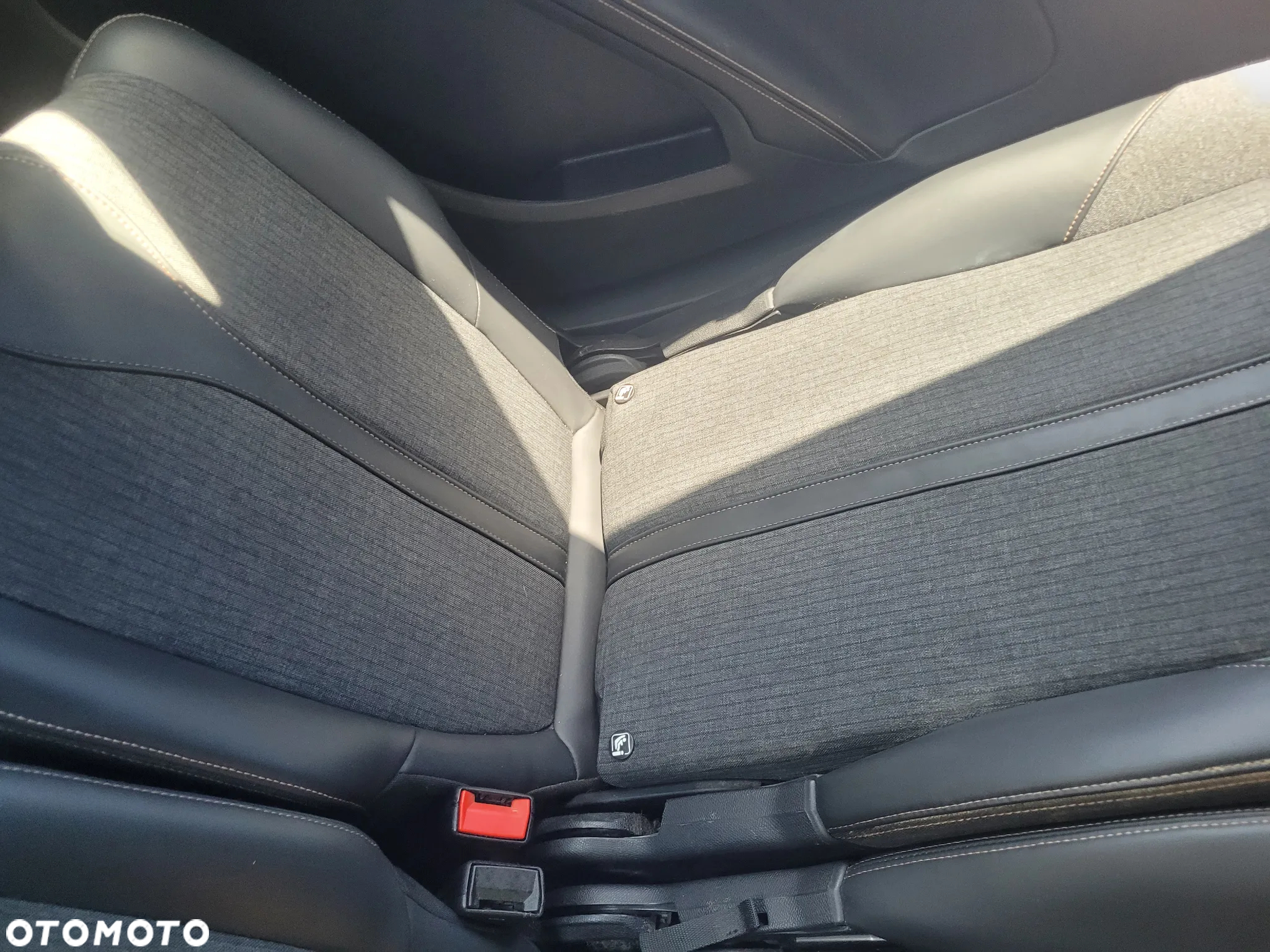Peugeot 5008 1.2 PureTech GT S&S - 19