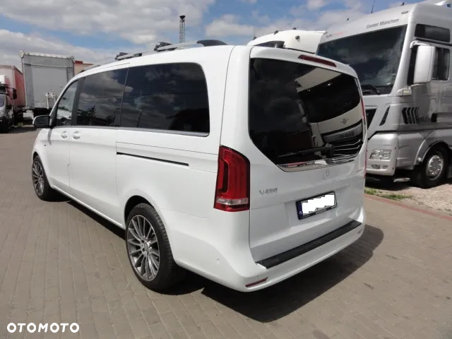 Mercedes-Benz Klasa V 250 (BlueTEC) d Avantgarde 7G-Tronic - 9