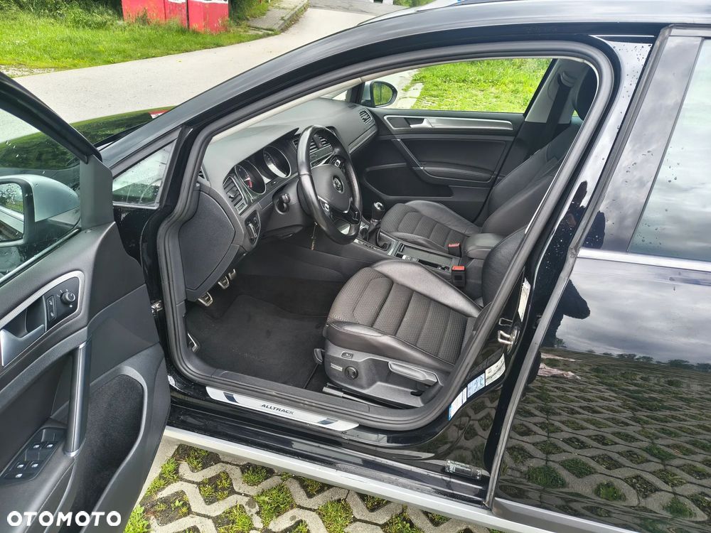 Volkswagen Golf 2.0 TDI 4Motion BlueMotion Technology Allstar - 15