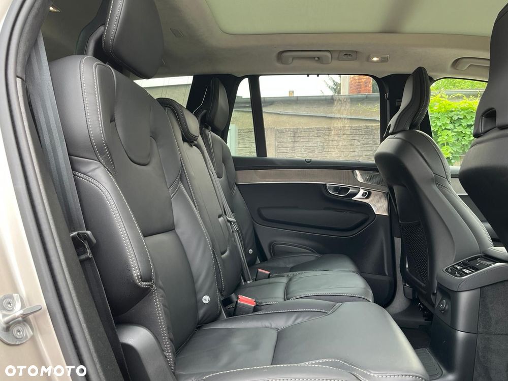 Volvo XC 90 - 17
