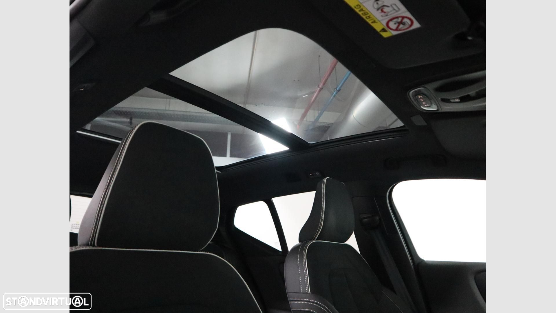 Volvo XC 40 1.5 T2 Plus Dark Auto - 11