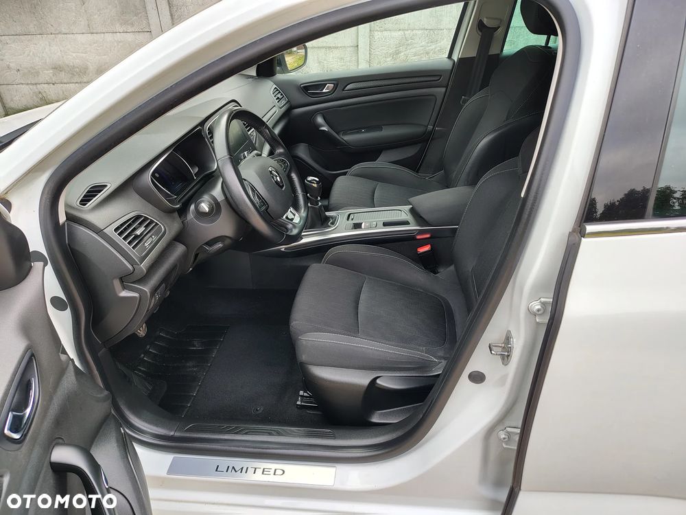 Renault Megane - 13