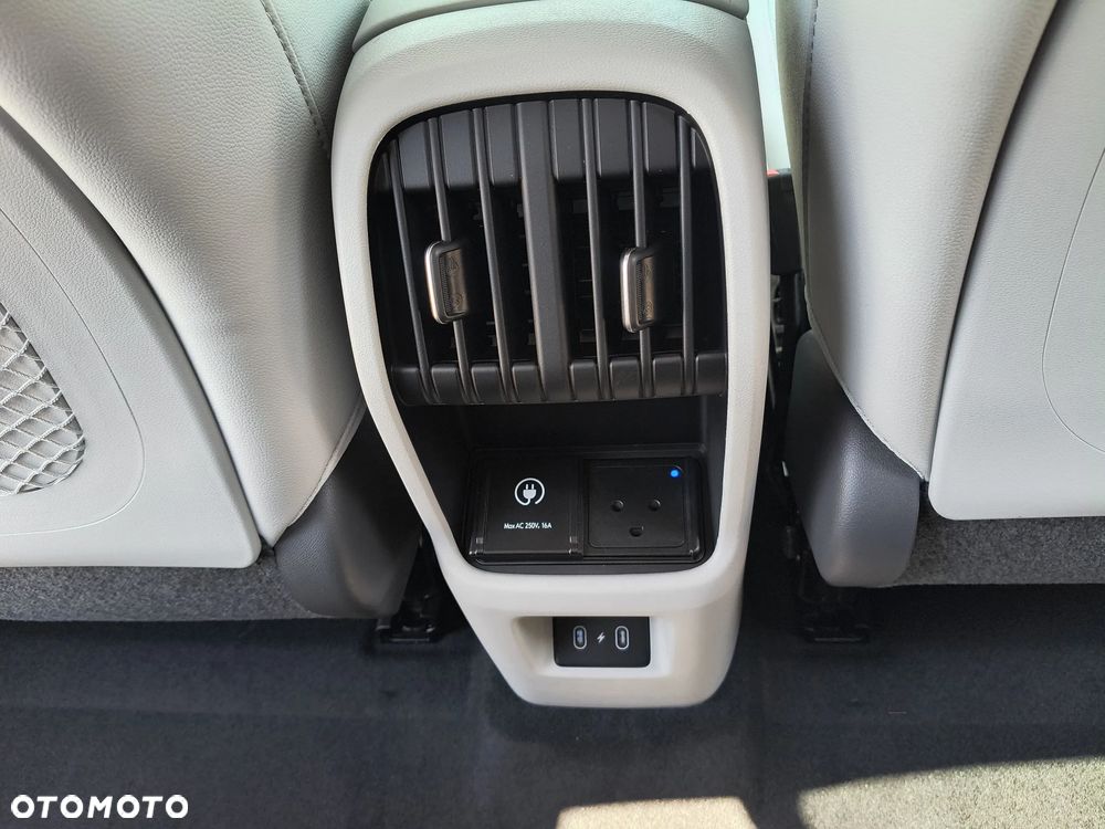 Hyundai Kona 65kWh Platinum - 20