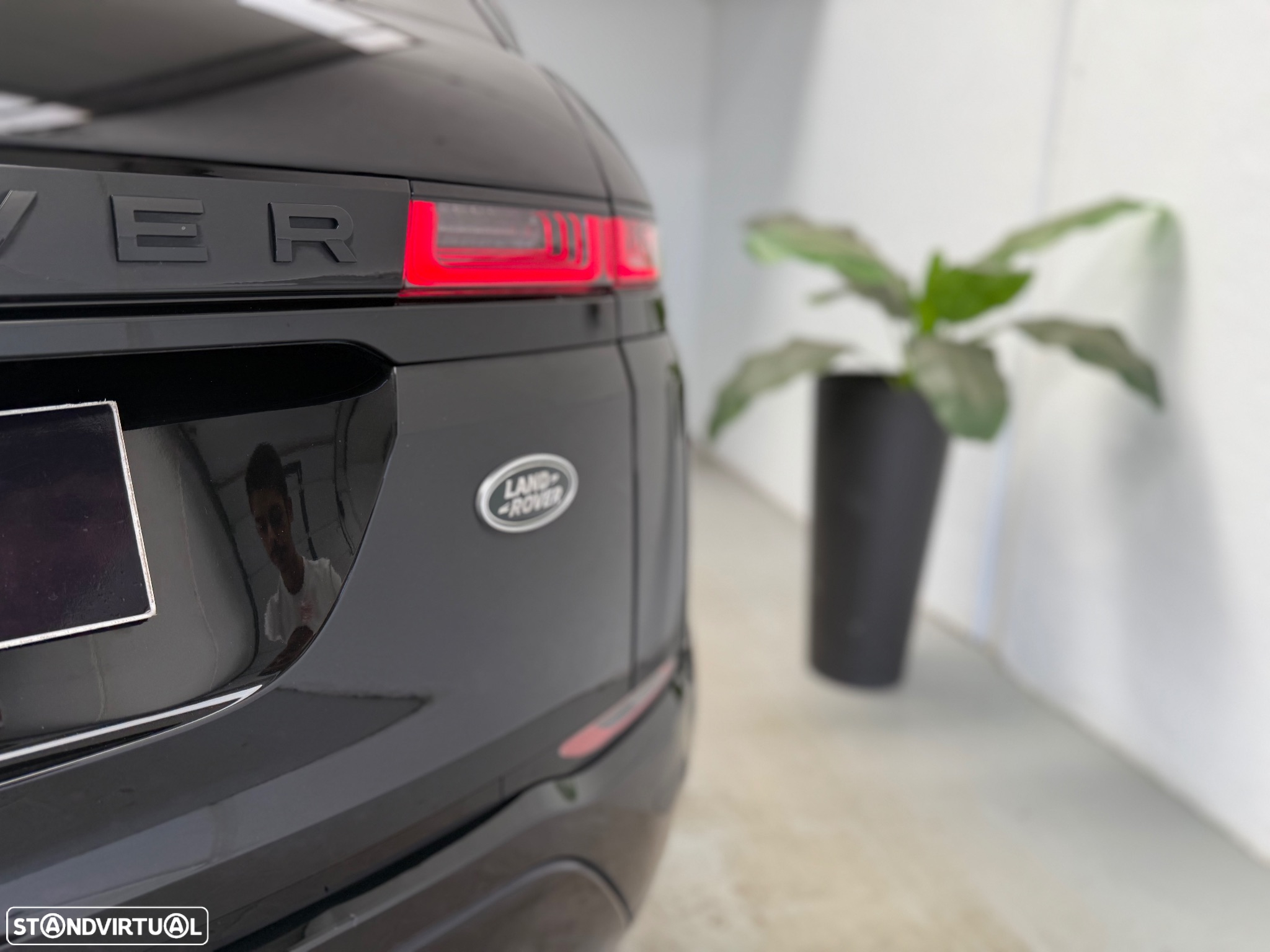 Land Rover Range Rover Evoque 1.5 P300e AWD R-Dynamic HSE Auto - 30