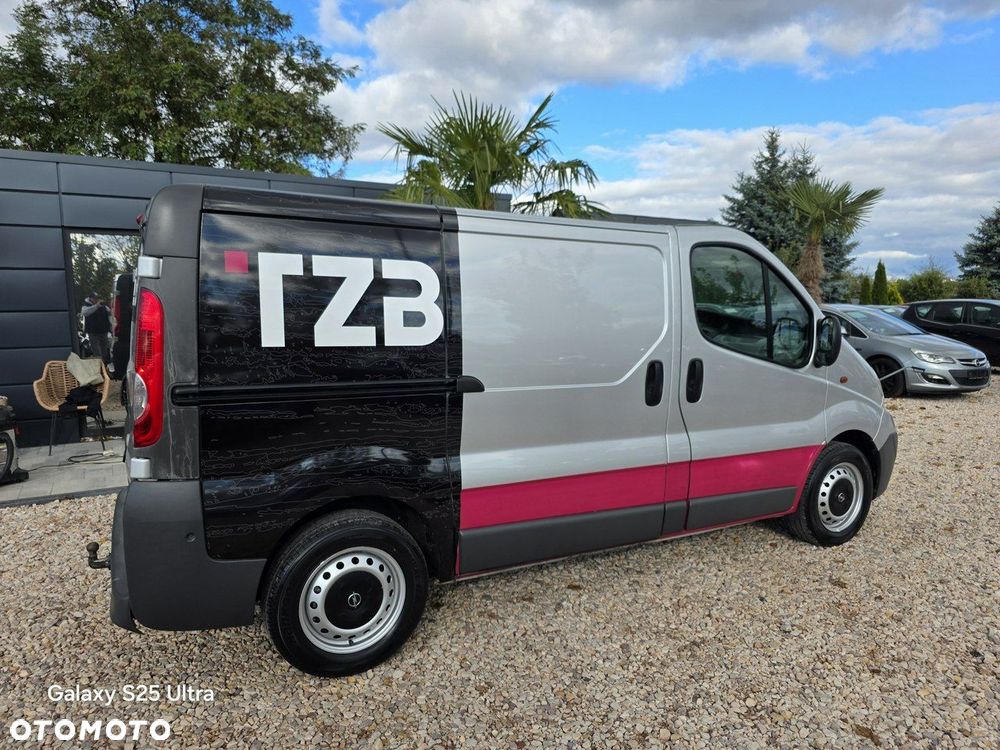 Opel Vivaro - 6