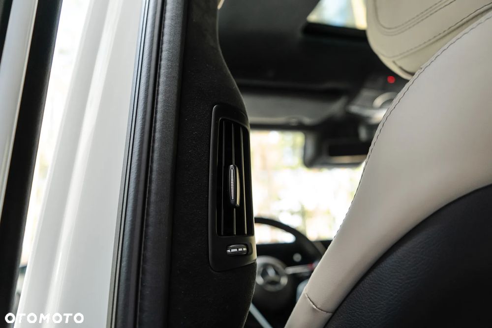 Mercedes-Benz Klasa G 450 d mHEV 9G-Tronic - 24