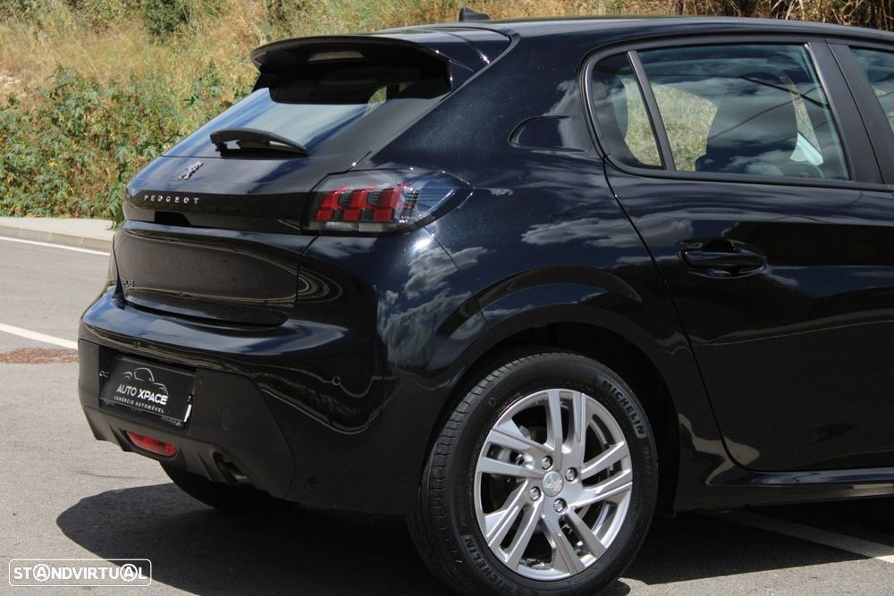 Peugeot 208 1.2 PureTech Allure - 11