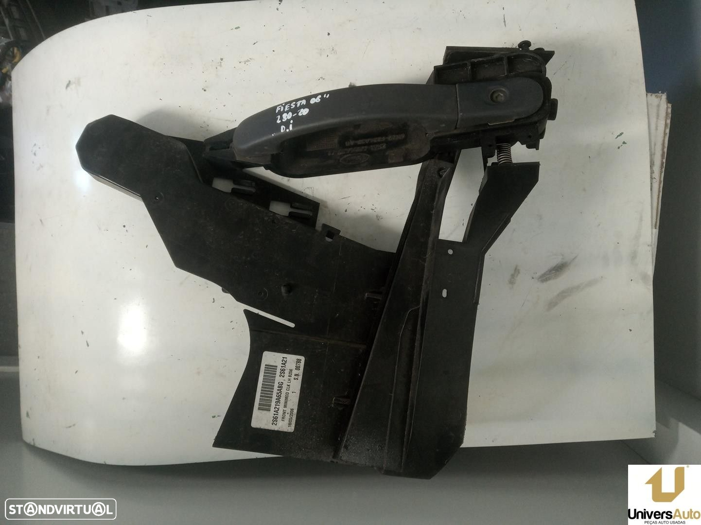 MANIPULO EXTERIOR FRONTAL ESQUERDO FORD FIESTA V 2006 -2S61A219A65ABG - 3