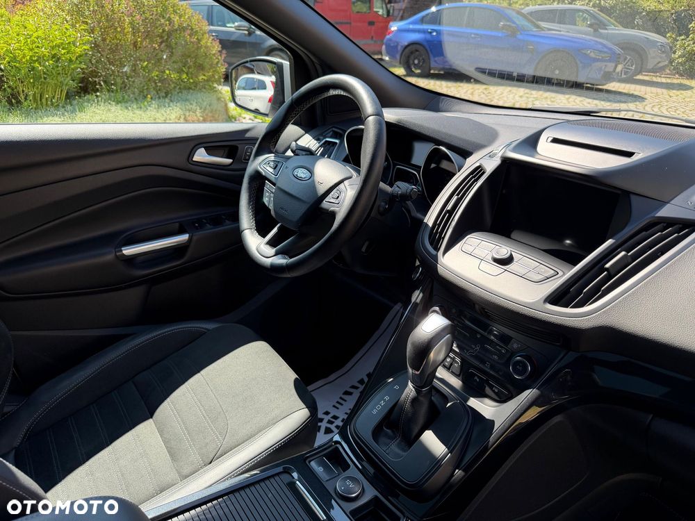 Ford Kuga 2.0 TDCi 4x4 ST-Line - 15