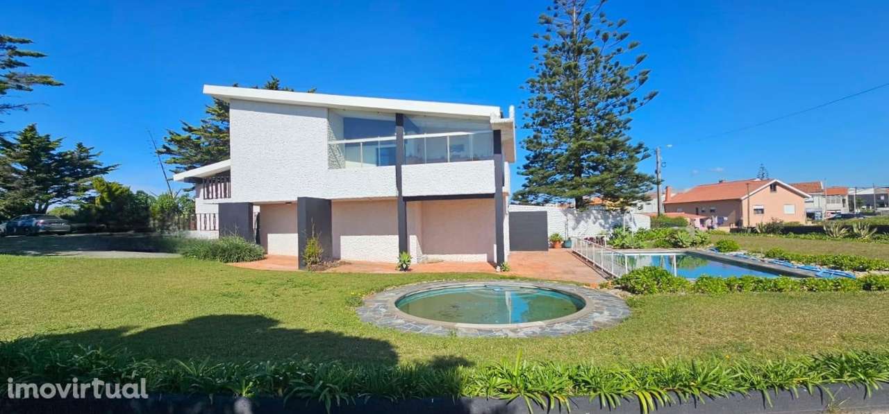 Moradia T5 de luxo absolutamente única, implantada sobre o mar - Grande imagem: 3/29