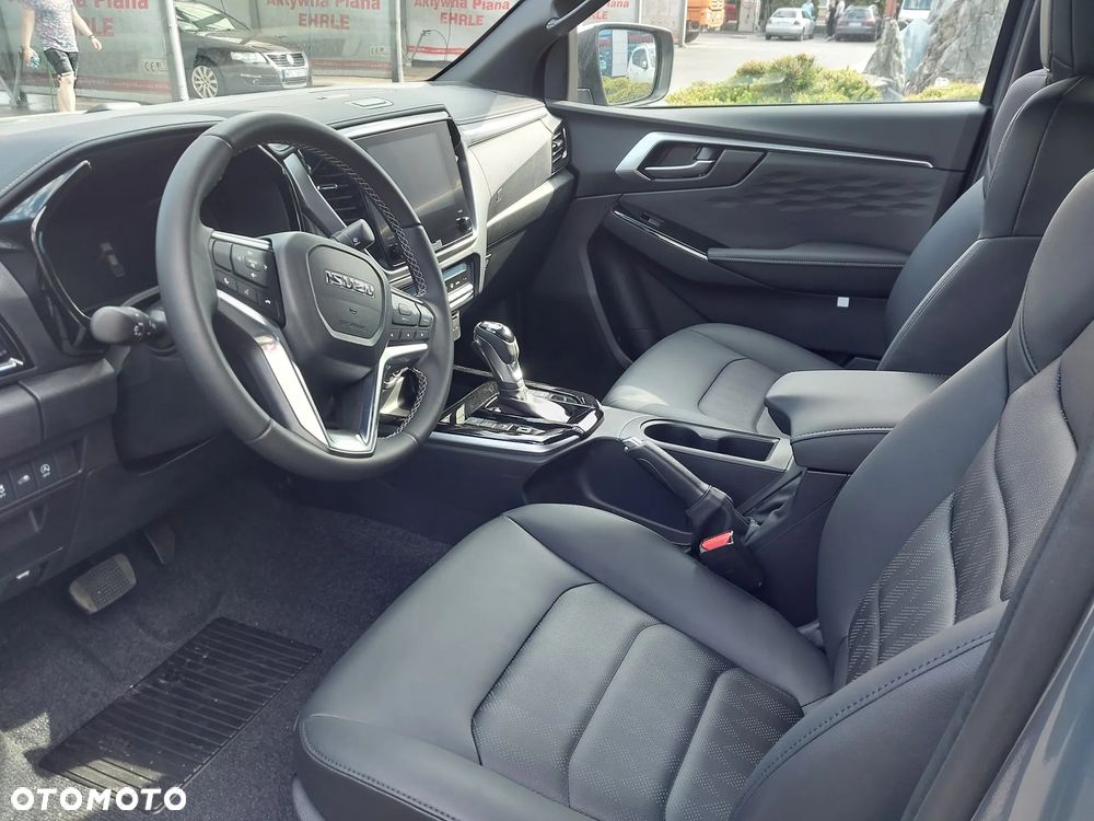 Isuzu D-Max 1.9 DC LSX - 11