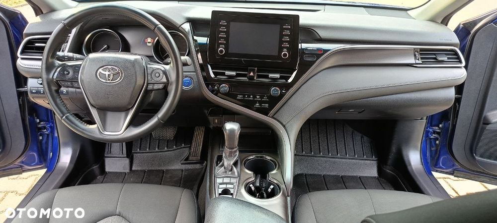 Toyota Camry 2.5 Hybrid Comfort CVT - 12