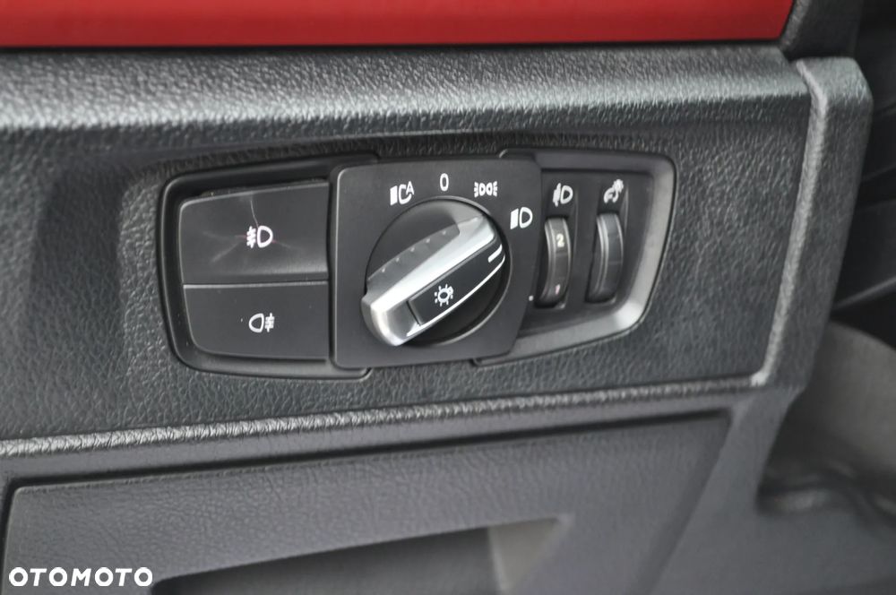 BMW Seria 1 118i - 21