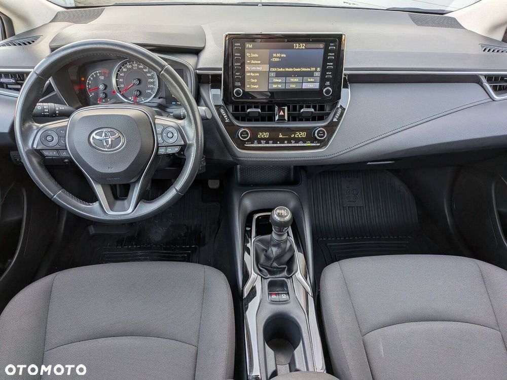 Toyota Corolla - 17